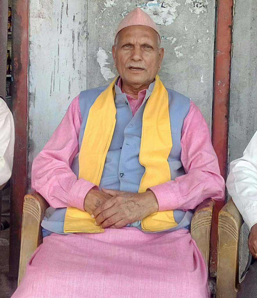 देवभूमि कीं 200 से अधिक देव डोलियां करेंगी कुंभ स्नान”-मोहन सिंह रावत गॉंववासी On the auspicious occasion of Mahakumbh, over 200 devas of Devbhoomi Uttarakhand will take a collective bath in Haridwar amidst the melody of traditional musical instruments. Giving the above information, the chairman of Shree Devbhoomi Folk Culture Shobha Yatra Samiti, Mohan Singh Rawat villager said that complete preparations have been made for the event. He said this while giving a press conference in Chamba on Thursday.