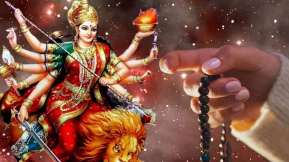 चैत्र नवरात्रि: जाने मां की पूजा के दौरान किन सावधानियों का करें पालन Chaitra Navratri begins on the Pratipada date of Shukla Paksha. The nine forms of Maa Durga are worshiped during the nine days of Navratri. People also keep fast during this time. The festival of Navratri is celebrated with great pomp in the country. This year Navratri will start from April 13 and Navami date will be on April 21. In this case, Navratri will be full nine days this time.