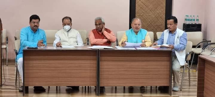 ऐतिहासिक जीत स्व सुरेंद्र जीना को समर्पित: भाजपा प्रदेश अध्यक्ष श्री मदन कौशिक BJP State President Mr. Madan Kaushik said that the BJP is on the verge of a historic victory in the Salt by-election and this victory