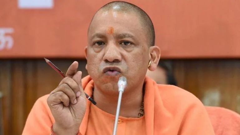 यूपी सीएम योगी आदित्यनाथ को भी हुआ कोरोना, ट्वीट कर दी जानकारी The corona report of UP CM Yogi Adityanath has come out positive. Chief Minister Yogi himself gave information by tweeting.
