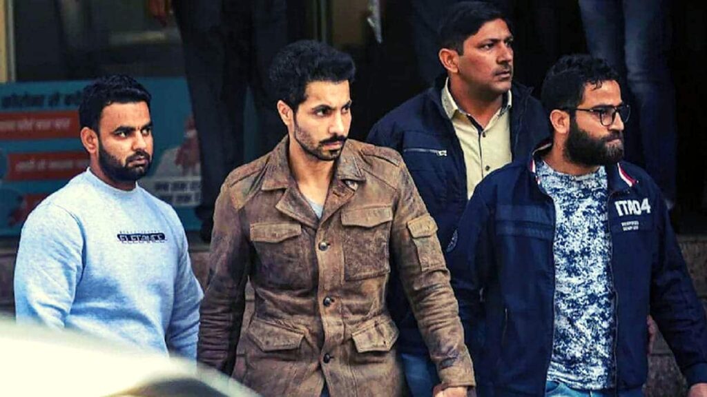 लाल किला हिंसा मामले के मुख्य आरोपी दीप सिद्धू को दिल्ली कोर्ट ने दी जमानत The Tis Hazari court of Delhi has granted bail to Punjabi actor Deep Sidhu on Saturday in the violence related to the Red Fort on January 26