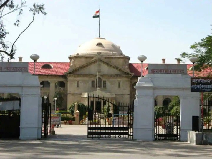 इलाहाबाद हाईकोर्ट में आज सुने जाने वाले 30 मुकदमों की 10 मई को होगी सुनवाई While issuing the order, Acting Chief Justice Sanjay Yadav said that courts were not sitting in Allahabad High Court and Lucknow Bench today.