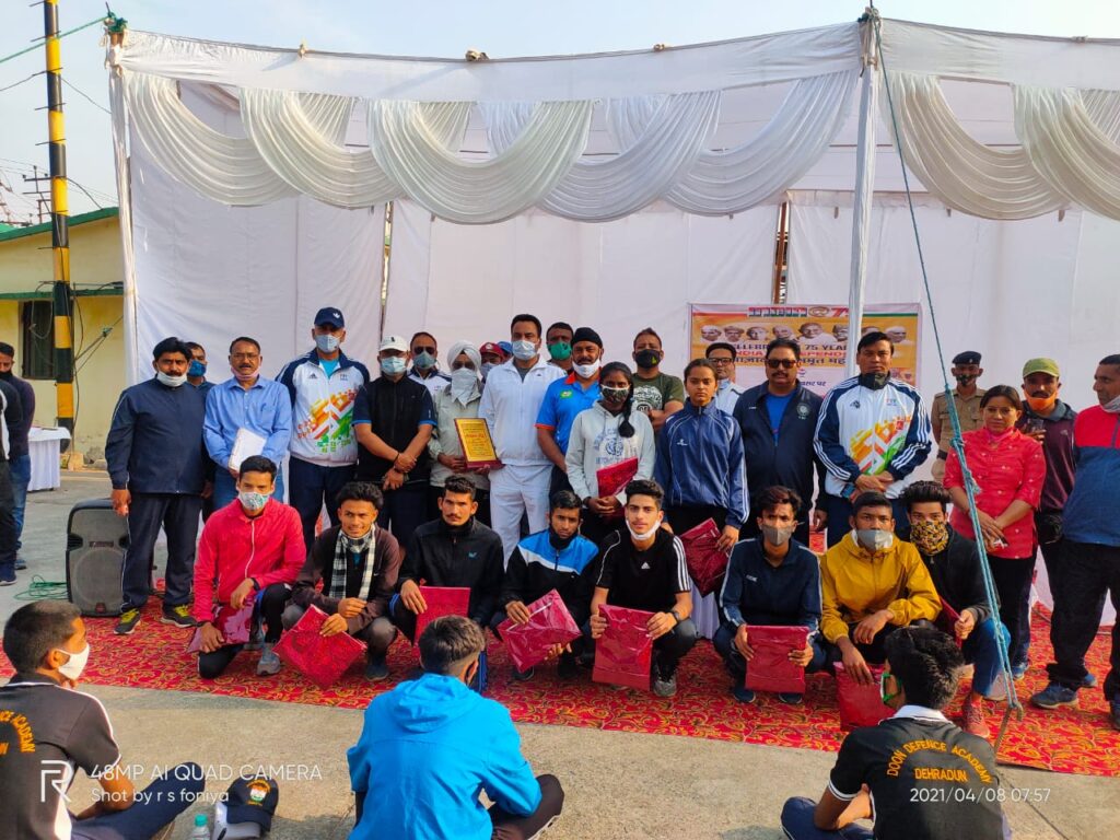 भारत की स्वतंत्रता की 75वीं वर्षगांठ के अवसर पर युवा कल्याण विभाग एवं खेल विभाग ने आयोजित किया मैराथन दौड़ On the occasion of 75th anniversary of the independence of India, a marathon race was organized under the Independence Amrit Festival