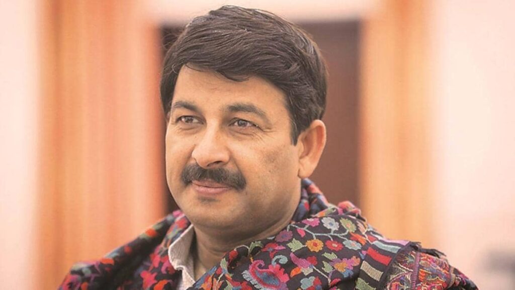 बीजेपी सांसद मनोज तिवारी भी कोरोना पॉजिटिव, खुद को किया आइसोलेट
