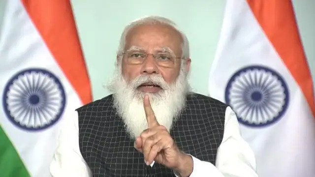 देश में ऑक्सीजन की कमी को लेकर पीएम मोदी ने की समीक्षा बैठक, दिए ये निर्देश In the growing cases of corona, there is a tragedy in many states due to lack of oxygen. In many states, corona patients are dying due