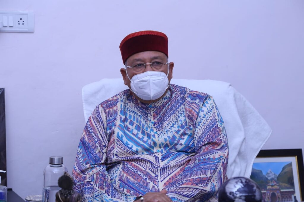 कोरोना से बचाव के लिए मंत्री ने डीएम से पूछा एक्शन प्लान, ऊधमसिंह नगर की जिलाधिकारी से पर्यटन मंत्री सतपाल महाराज ने की फोन पर बात