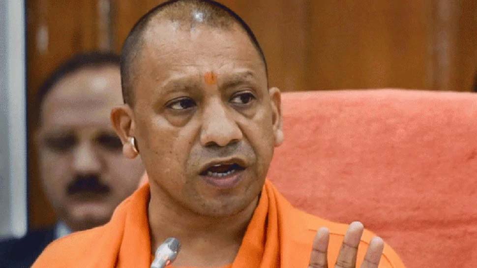 योगी सरकार हुई सख्त- राज्य में अफवाह फैलाने और “ब्लैकमार्केटिंग” वालों पर लगेगा एनएसए , मरीजों को बेड न मिला तो DM और CMO पर भी होगी कार्रवाई With the increasing cases of corona, some people have started making black money. Along with this, "black marketing" of drugs has started