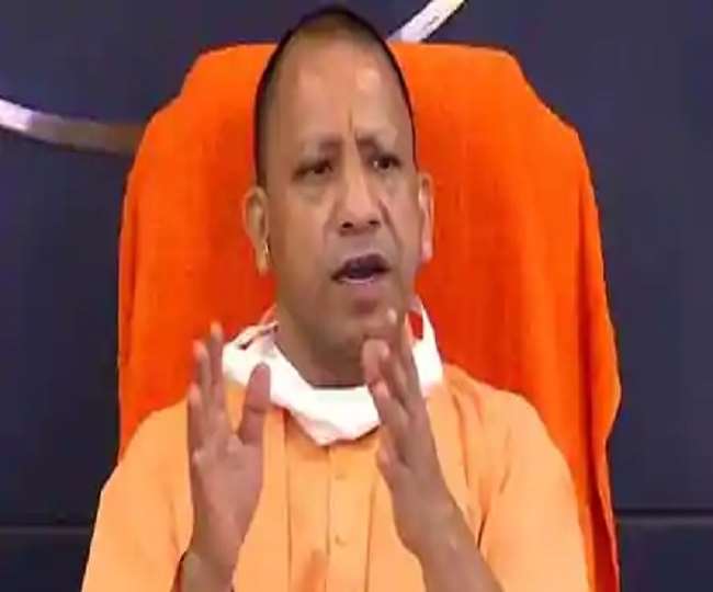 योगी सरकार ने पंचायत चुनाव को तत्काल रुप से स्थगित करने के लिए इलाहाबाद हाईकोर्ट में डाली एप्लीकेशन Yogi government to postpone Panchayat elections immediately, application in Allahabad High CourtIs cast. The Yogi government