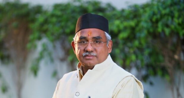 सांसद, विधायक और पदाधिकारी गांव गांव में करेंगे सेवा कार्य