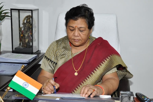 राज्यपाल ने छत्तीसगढ़ विद्युत शुल्क (संशोधन) विधेयक, 2021 में हस्ताक्षर किए The Governor Ms. Anusuiya Uike signed the Chhattisgarh Electricity Charges (Amendment) Bill, 2021. Accordingly, after sub-section (2) of section 5 of the Chhattisgarh Electricity Duty Act, 1949 (No. 10, 1949), it should be added, that is, notwithstanding anything contained in the Act, the Chief Electrical Inspector shall exercise his powers under this Act. Experiment
