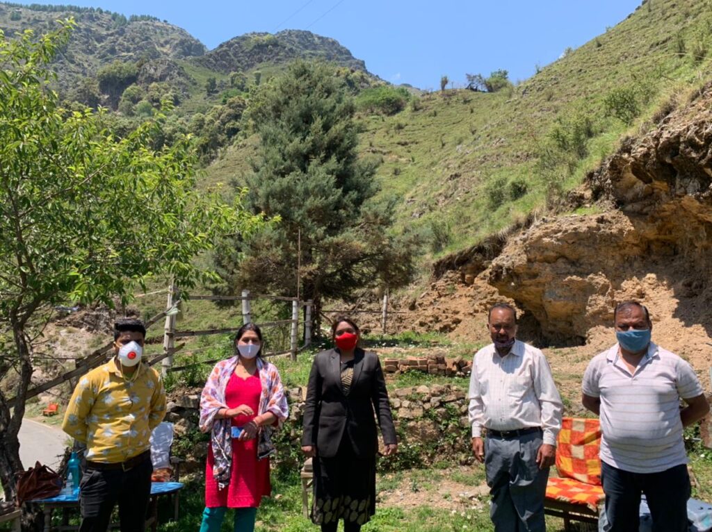 कोविड-19 महामारी से बचाव के लिए आरोग्य सेतू एप्प एवं कोविन एप्प पर वैक्सीन के लिए पंजीकरण हेतु जनमानस को करें जागरूक- नेहा कुशवाहा Secretary Judge (CD) / Secretary, District Legal Services Authority Dehradun Neha Kushwaha has informed that as per the direction