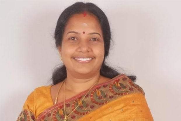 अभिनेता कमल हासन को कोयंबटूर दक्षिण से बीजेपी की वनाथी श्रीनिवासन ने दी मात The most pleasant news is that the National President of BJP Mahila Morcha #VanathiBJP ji defeated Kamal Haasan in the election