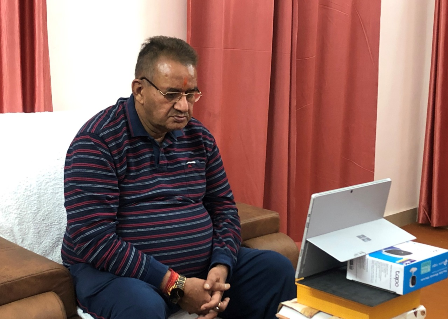 अब जिला पंचायतों को अवंटित होगा सेनिटाइजेशन का बजट, मंत्री ने अधिकारियों को दिए निर्देश Cabinet Minister Ganesh Joshi goes to virtual meeting with District Panchayat members of Dehradun to prepare for epidemic prevention