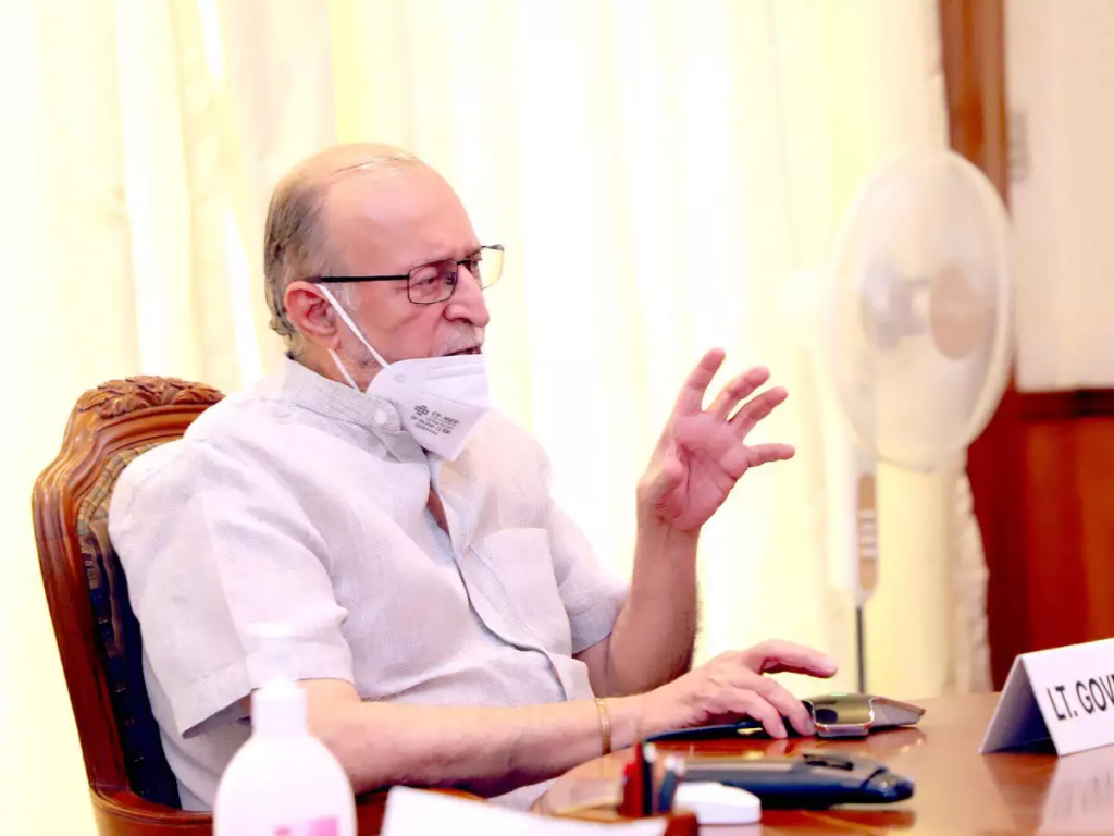 दिल्ली में एलजी अनिल बैजल की नई पहल, ऑक्सीजन सिलेंडर के लिए बनाया कंट्रोल रूम Lieutenant Governor Anil Baijal has created an oxygen control room keeping in mind the needs of oxygen. If the corona victim or family wants to take or fill a cylinder of oxygen, they can call 011-41400400.