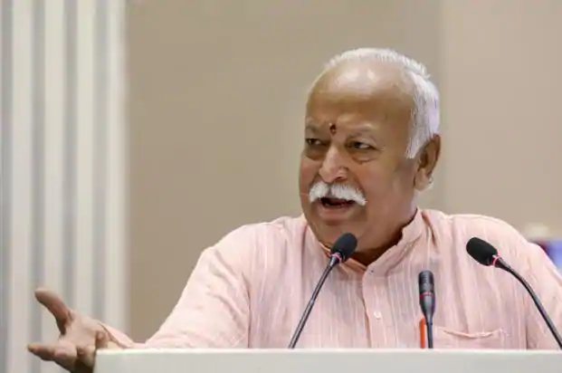 मोहन भागवत ने ऐलान, जम्मू-कश्मीर में खोली जाएंगी RSS की शाखाएं Dr. Mohan Bhagwat, Sarsanghchalak of RSS addressed the 'Hum Jeetenge: Positivity Unlimited' lecture program on the last day of the event that began on 11th May and culminated on Saturday. Bhagwat discussed the situation arising from the Corona crisis and said that success and failure are not final. The courage to continue working matters.