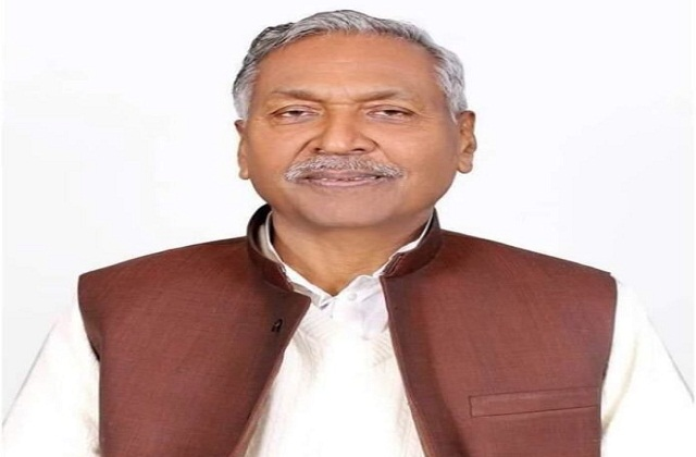 बिहार: राज्यपाल फागू चौहान के छोटे भाई शिवकुमार चौहान का कोरोना के कारण निधन Shivkumar Chauhan, younger brother of Bihar Governor Fagu Chauhan, died from Corona on Wednesday. There is a wave of mourning in his family since the death of Shivkumar Chauhan.