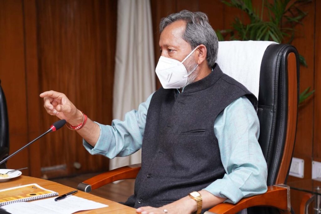 मुख्यमंत्री श्री तीरथ सिंह रावत ने की प्रदेश में कोविड की रोकथाम और बचाव कार्यों की समीक्षा The Chief Minister Shri Tirath Singh Rawat reviewed the prevention and rescue operations of covid in the state by video conferencing