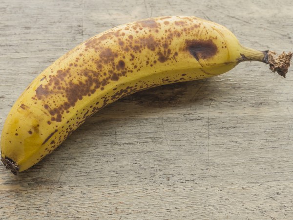 जानें काले धब्बे वाले केले खाने के क्या-क्या है फायदे Although we all know all the benefits of eating bananas, but there will be very few people who will know the benefits of eating bananas