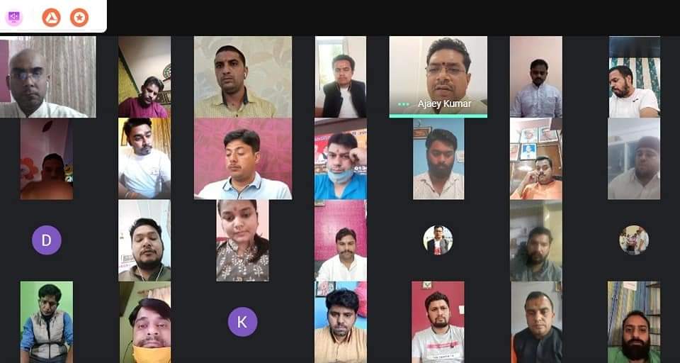 भाजयुमों प्रदेश भर में 26 ब्लड डोनेशन कैम्प का आयोजन कर एकत्रित करेगा 3000 यूनिट ब्लड The Bharatiya Janata Yuva Morcha will organize 26 Bald Donation Camps in all the districts of the state on May 28, 29, 30, today through