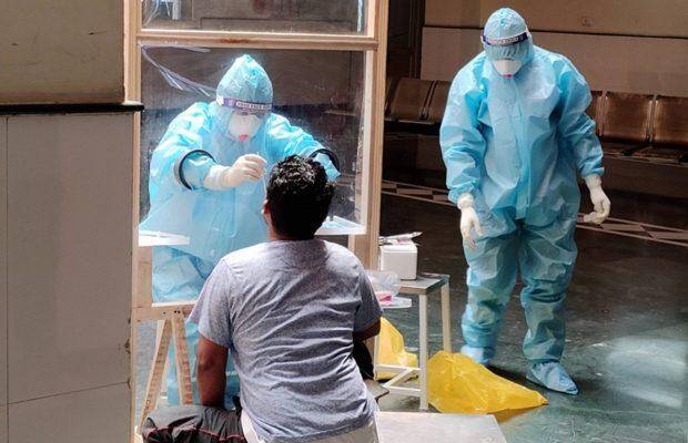 पौड़ी जिलाधिकारी ने कोविड को लेकर जारी किए यह निर्देश As a result of the continuous increase in the infection of Kovid-19, in the public safety interest, Pauri District Magistrate, Uttarakhand