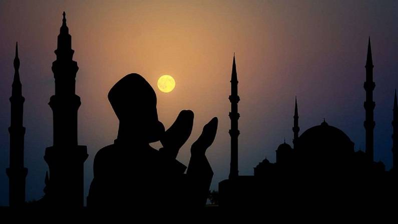 जानिए भारत में कब मनाई जाएगी ईद.. Every year, according to the Islamic calendar, Eid-ul-Fitr is celebrated on the first date of Shawwal after Ramadan. It is also called