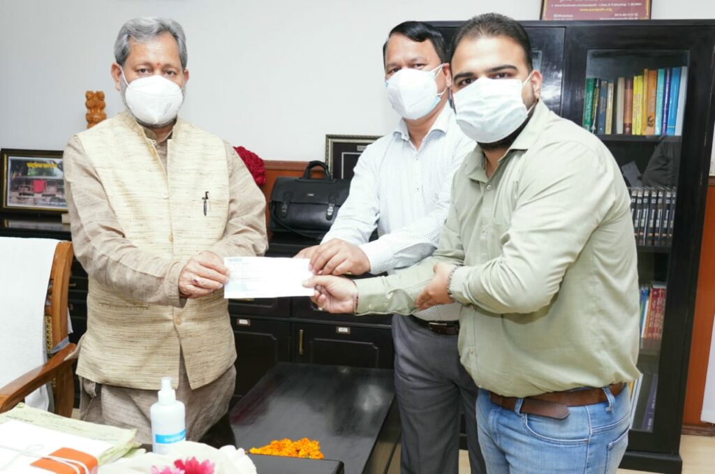 सेलो इन्डस्ट्री हरिद्वार ने मुख्यमंत्री राहत कोष में दिए 05 लाख रूपये का चेक