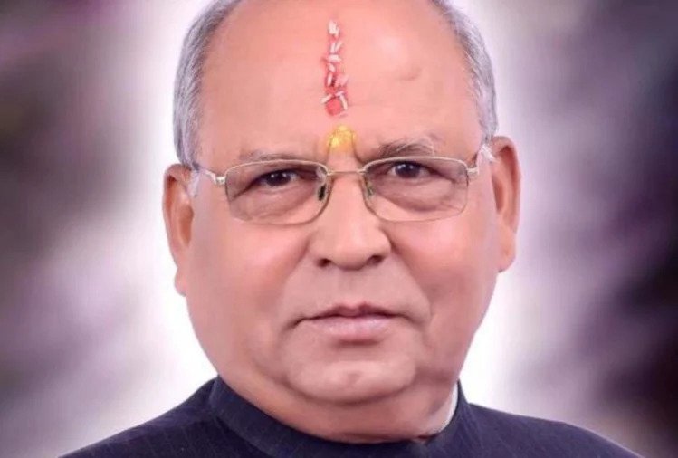 भाजपा सरकार कोरोना के खिलाफ मजबूती से कर रही काम, कांग्रेस नेता दे रहे भ्रामक व कोरे बयान:- श्री बंशीधर भगत Senior cabinet minister and former BJP state president Mr. Banshidhar Bhagat, while attacking the state president of Congress Mr. Pritam Singh