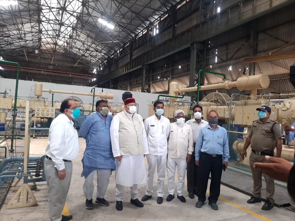 प्रभारी मंत्री जनपद हरिद्वार सतपाल महाराज नें भेल ऑक्सीजन प्लांट का किया निरीक्षण Honorable Satpal Maharaj, Minister of Tourism, Small Irrigation, Culture, Watershed, Tirthattan and in-charge of the district Haridwar