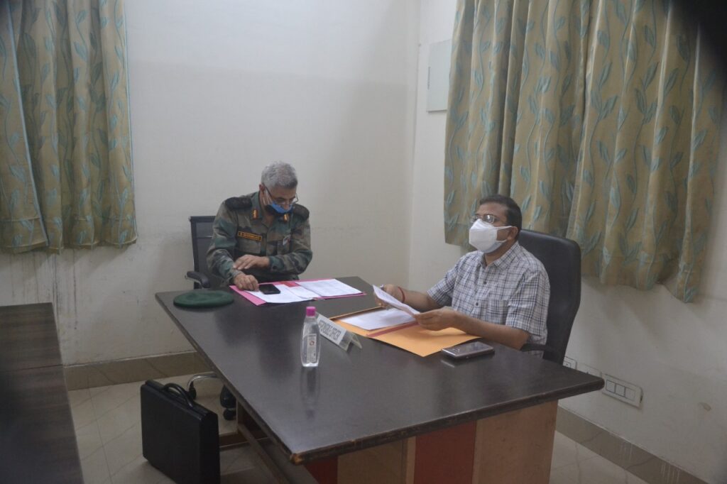 जनपद देहरादून में आपदा प्रबन्धन मॉक-ड्रिल का आयोजन Under the guidance and guidance of District Magistrate Dr. Ashish Kumar Srivastava, a mock-drill of disaster management was organized