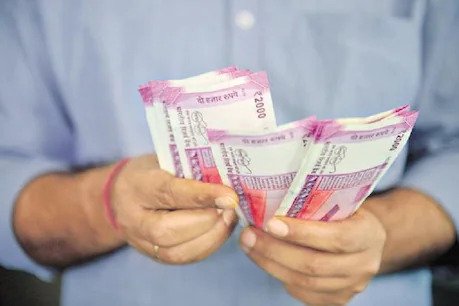 SBI और HDFC सहित कई बैंक बदल रहे हैं फिक्स्ड डिपॉजिट के रूल्स, जाने डिटेल If you are planning to get fixed deposit then this news is for you. In fact, banks introduced special senior citizen fixed deposits