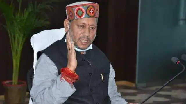 कोरोना की तीसरी लहर से निपटने की तैयारी में उत्तराखंड सरकार, सीएम के मनहूस बंगले को बनाया जा रहा कोविड सेंटर In such a situation, now all the state governments are engaged in completing their preparations so that the third wave of coronaa