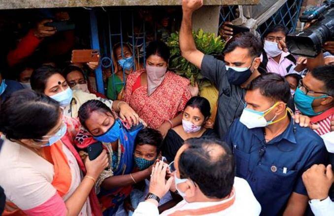 ये कैसा फरमान, ये कैसी सरकार, ये कैसी तानाशाही…बंगाल में टीएमसी की गुंडागर्दी After coming to power in Bengal for the third time in a row, the Trinamool Congress has now turned to hooliganism. Till now the matter