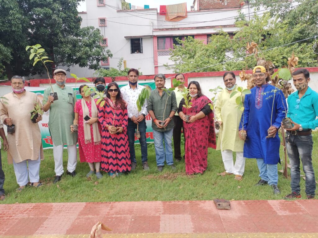 Under the chairmanship, the plantation program was completed near the Postal Park Kidwaipuri Post Office. On this occasion,