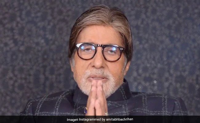 बॉलीवुड के महानायक अमिताभ बच्चन ने कोरोना से बचने के लिए दी चेतावनी, कहा- दरवाज़े खिड़कियाँ सब बंद कर दो Bollywood megastar Amitabh Bachchan has also appealed to the people for caution. amitabh bachchan told his fans about corona virus