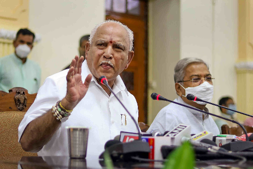 कर्नाटक के सीएम बीएस येदियुरप्पा ने इस्तीफे की अटकलों को किया खारिज, कहा- इस्तीफे की खबर बिलकुल गलत