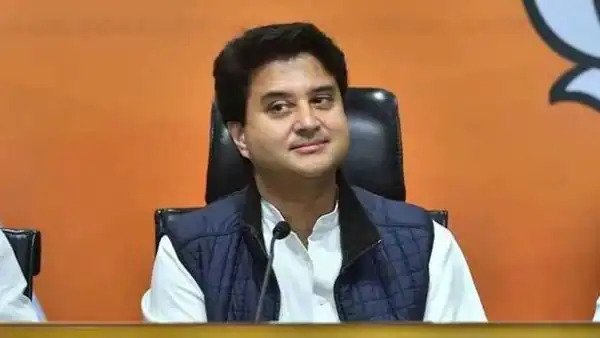 कभी पिता ने संभाला था नागरिक उड्डयन मंत्रालय और अब बेटे को मिली यह अहम जिम्मेदारी