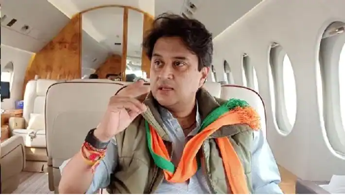 केंद्रीय उड्डयन मंत्री ज्योतिरादित्य सिंधिया ने एमपी के लोगों को दी सौगात, 8 नई फ्लाइट्स को दी मंजूरी