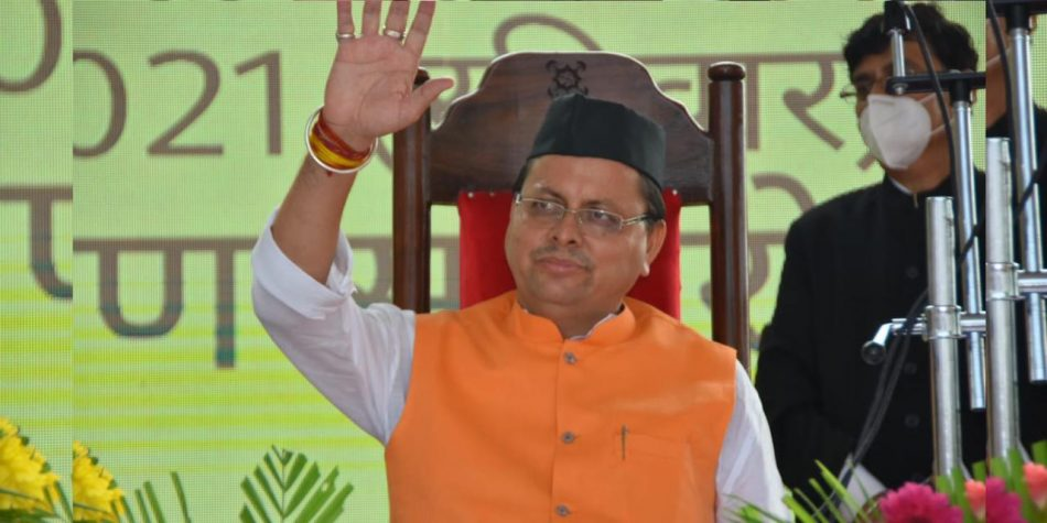 मुख्यमंत्री पुष्कर सिंह धामी की टीम में तीन और अधिकारियों की हुई नियुक्ति