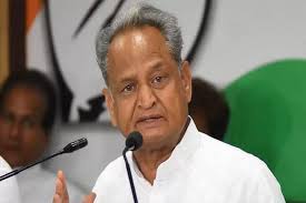 क्रीड़ा पदक विजेता 83 अभ्यर्थियों का लिपिक ग्रेड-द्वितीय के पद पर आउट ऑफ टर्न चयन विभाग आवंटन के लिए मुख्यमंत्री ने प्रस्ताव को दी मंजूरी