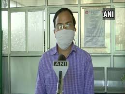 प्रधानमंत्री आवास योजना के तहत चयनित भूमिहीन लाभार्थियों के लिए भूमि का चयन करें- जिलाधिकारी डॉ आशीष कुमार श्रीवास्तव
