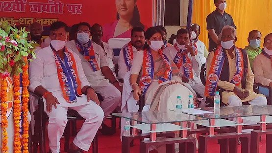 अपना दल ने मनाई सोनेलाल की जयंती, अनुप्रिया पटेल ने बीजेपी पर साधा निशाना