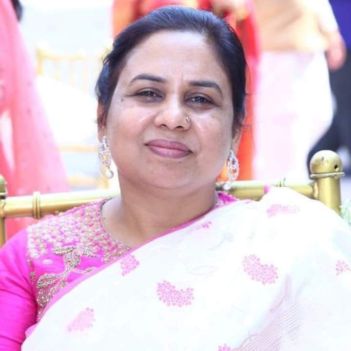 तीसरी बार मुलायम की बहू लालू की समधन बनी ब्लाक प्रमुख
