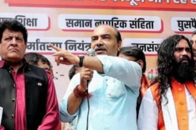 जंतर-मंतर पर साम्प्रदायिक नारेबाजी करने के मामलें में अश्विनी उपाध्याय समेत 6 को पुलिस ने हिरासत में लिया