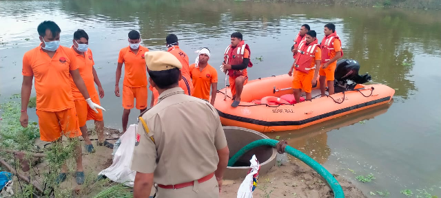 एसडीआरएफ राजस्थान ने प्रदेश के 07 प्रभावित ज़िलों किया बचाव रेस्क्यू, 4 व्यक्ति के शव बरामद