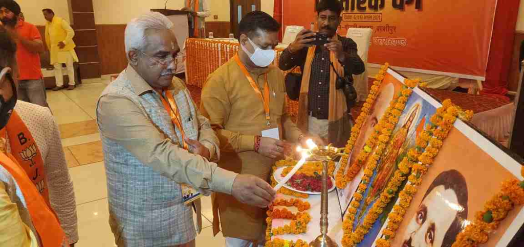 युवा मुख्यमंत्री कमल निशान 60 प्लस के साथ चुनावी समर में जाएंगे: मदन कौशिक