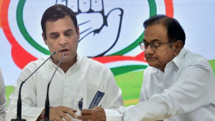 एक बार फिर राहुल गांधी ने मोदी सरकार पर साधा निशाना, कहा- 70 साल में देश में जितनी पूंजी बनी सब बेच दी
