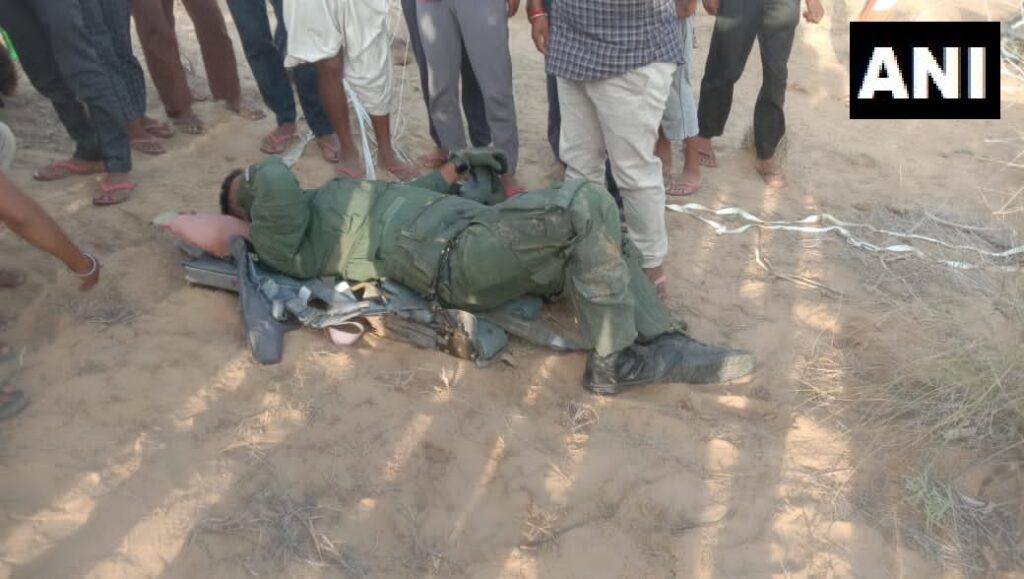राजस्थान: बाड़मेर में दुर्घटनाग्रस्त हुआ IAF का मिग-21, पायलट सुरक्षित