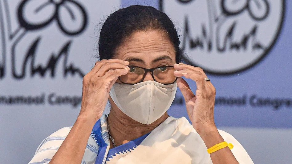 सीएम ममता नें पार्टी में किए कई बदलाव, किसी की छिनी कुर्सी तो कहीं किए संगठन के निर्माण