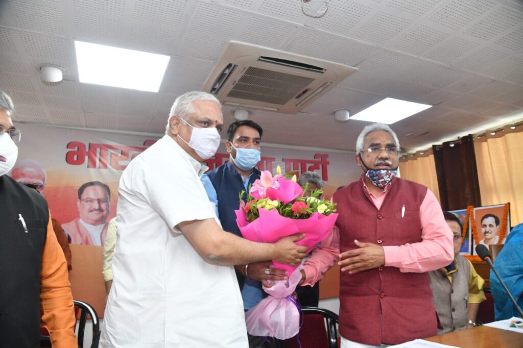 सोशल मीडिया के माध्यम से करना है अच्छे वातावरण का निर्माण- बीएल संतोष