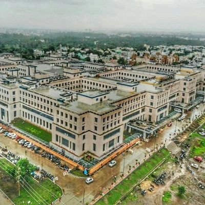 सीबीआई ने एम्स के डिप्टी डायरेक्टर को रिश्वत लेते पकड़ा The CBI has arrested the Deputy Director of All India Institute of Medical Sciences (AIIMS) while accepting a bribe of one lakh rupees.